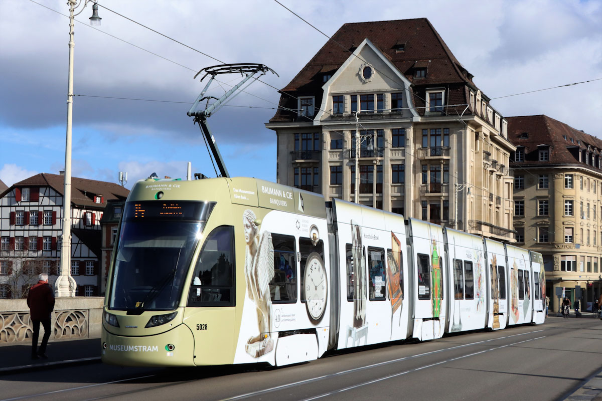 Базель, Bombardier Flexity 2 № 5028