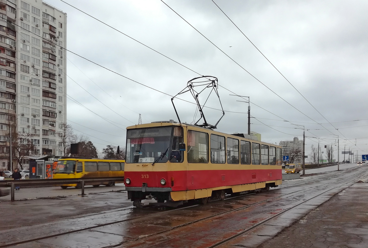 Киев, Tatra T6B5SU № 313