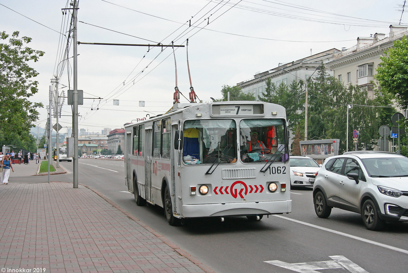 Красноярск, ЗиУ-682Г-016 (018) № 1062
