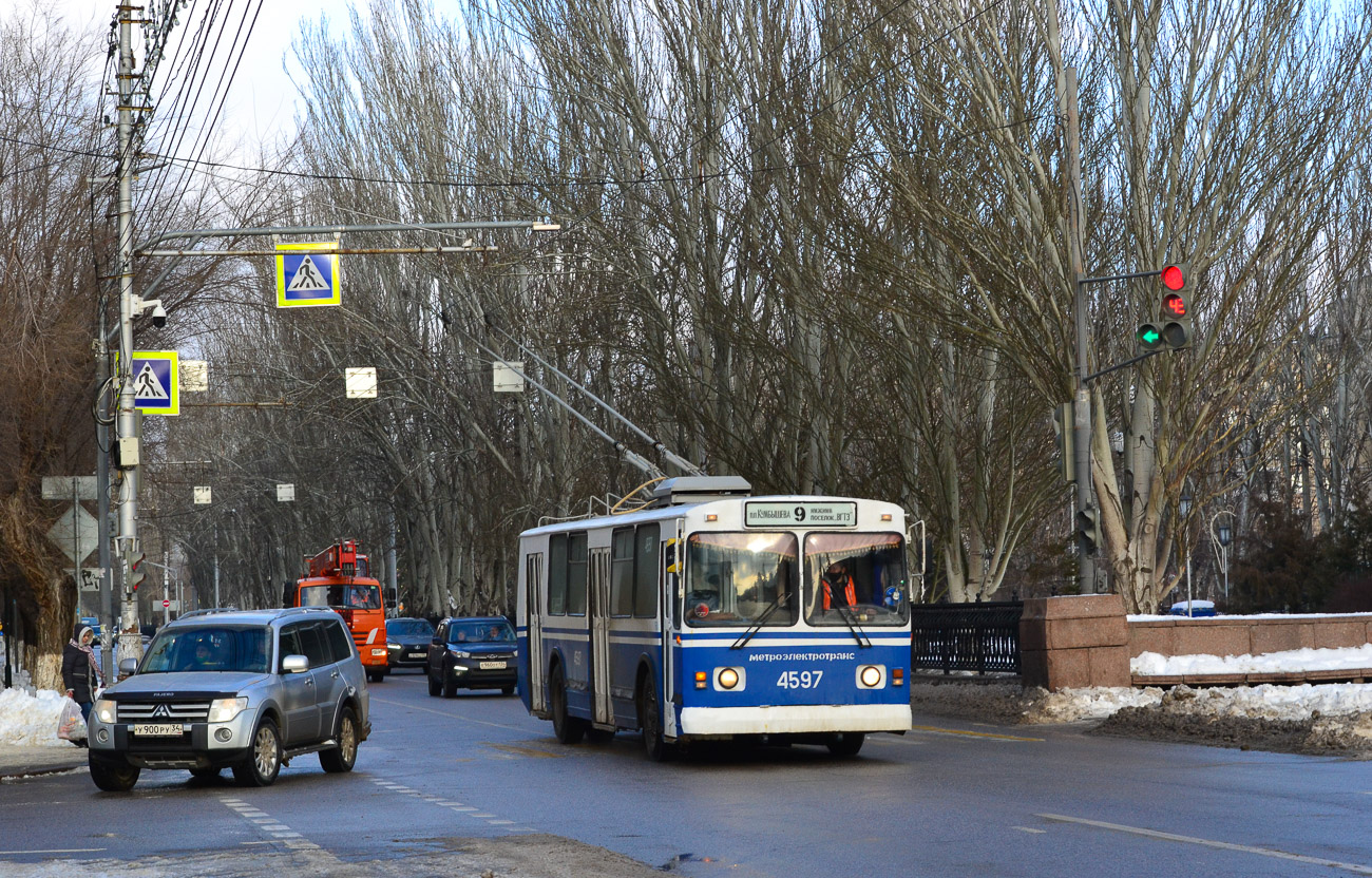 Волгоград, ЗиУ-682 (ВЗСМ) № 4597