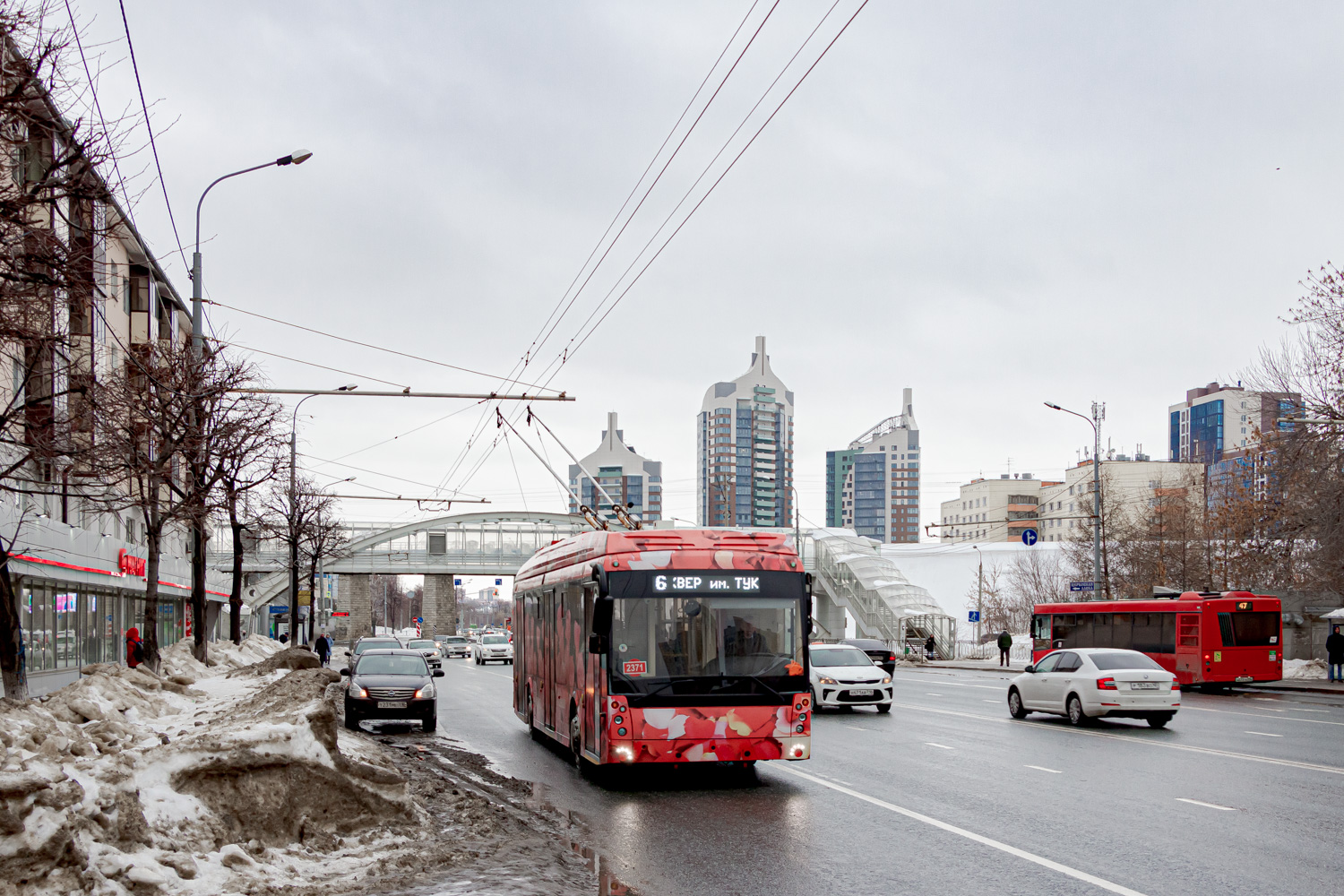 Казань, Тролза-5265.02 «Мегаполис» № 2371