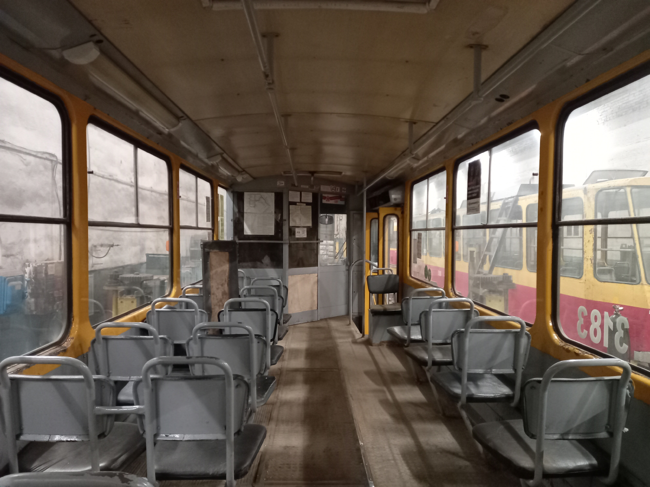 Barnaul, Tatra T6B5SU Nr 3183