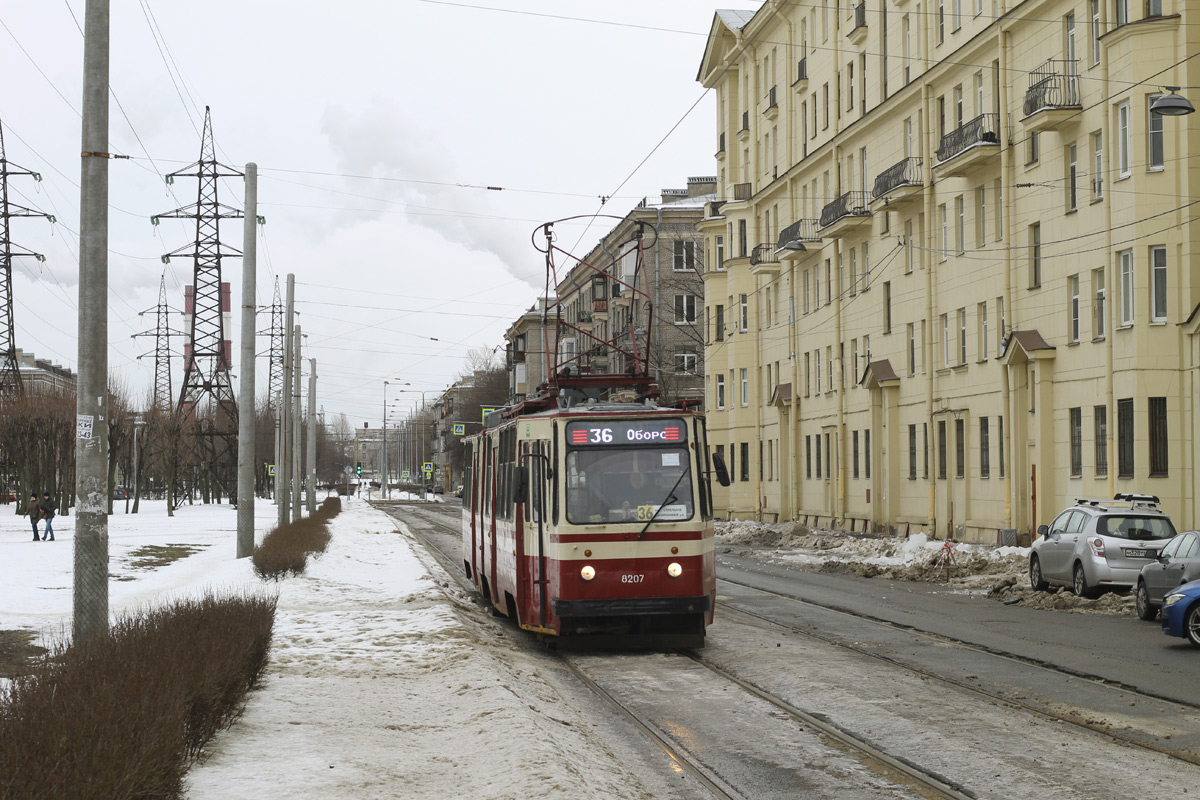 Sankt Petersburg, LVS-86K Nr. 8207