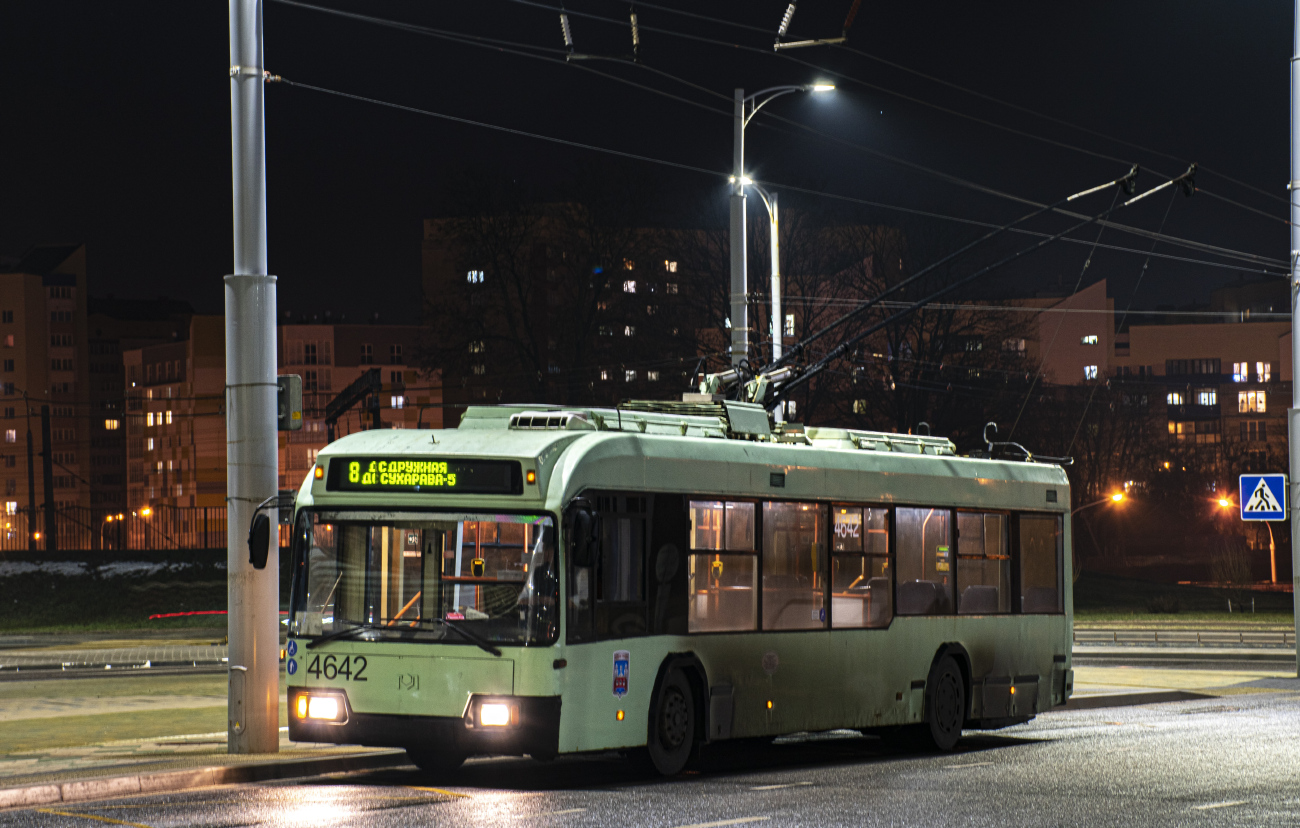 Минск, БКМ 321 № 4642