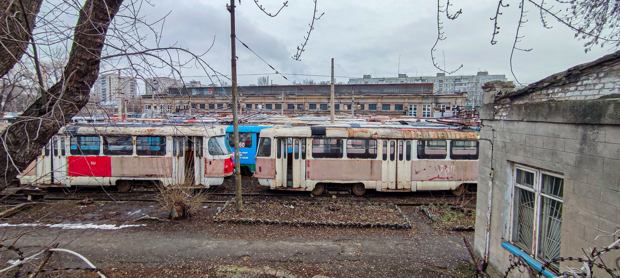 Запорожье, Tatra T3SU № 561; Запорожье, Tatra T3SU № 748