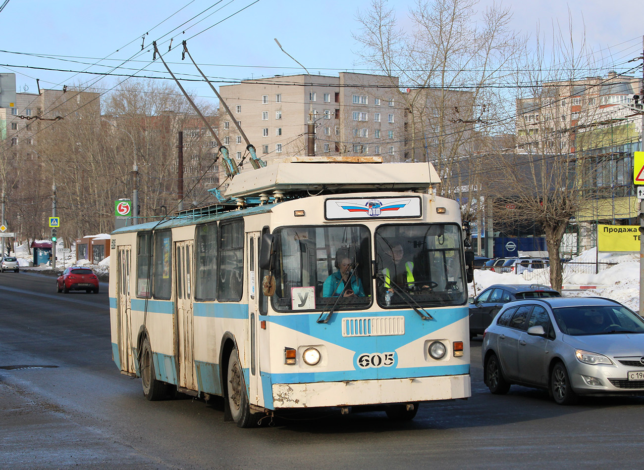 Киров, ЗиУ-682 КР Иваново № 605