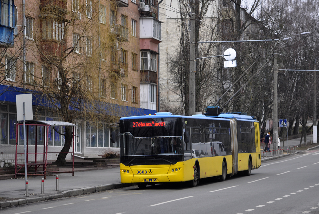 Kijev, LAZ E301D1 — 3603