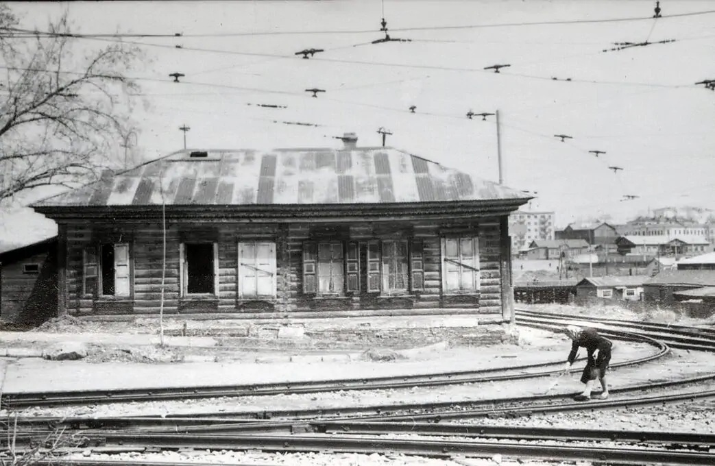 Khabarovsk — Electric Transport Lines and Infrastructure; Khabarovsk — Old photos