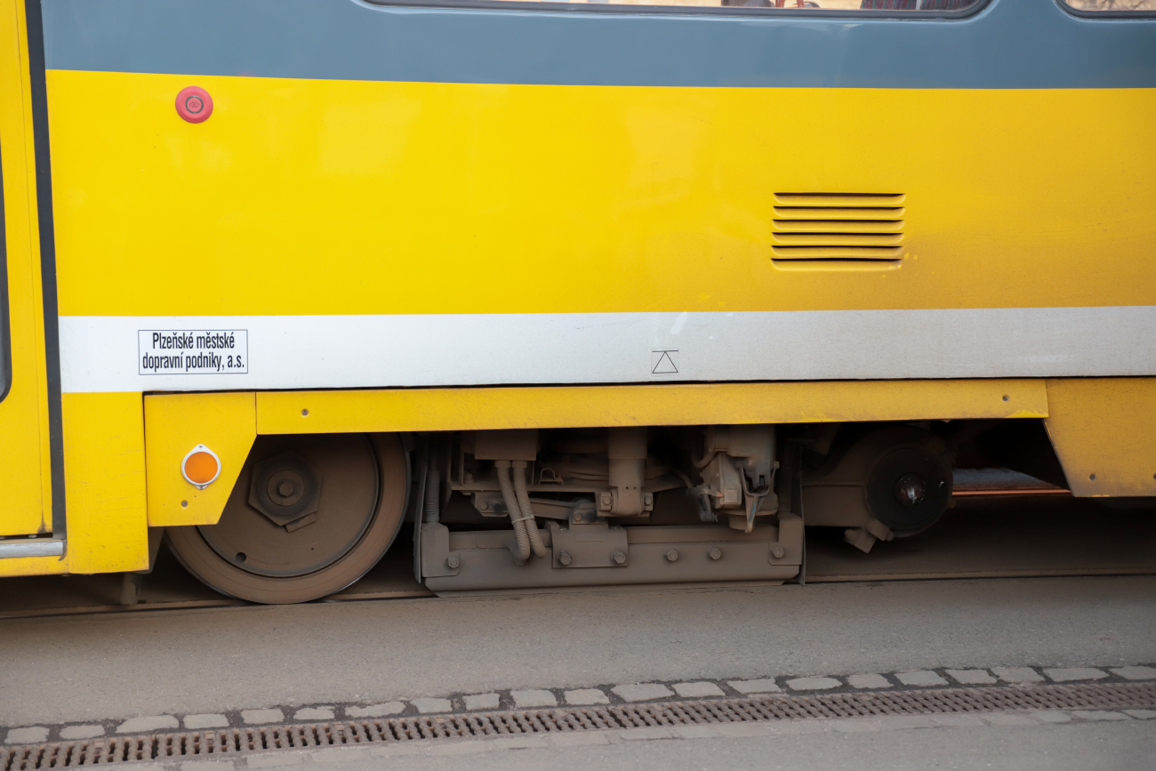 Пльзень, Tatra KT8D5R.N2P № 288; Оборудование электротранспорта — Разное