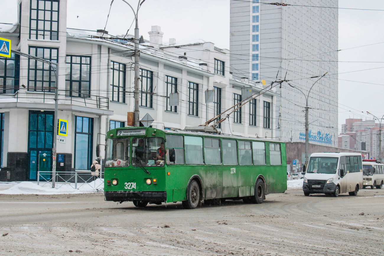 Новосибирск, ЗиУ-682Г [Г00] № 3274