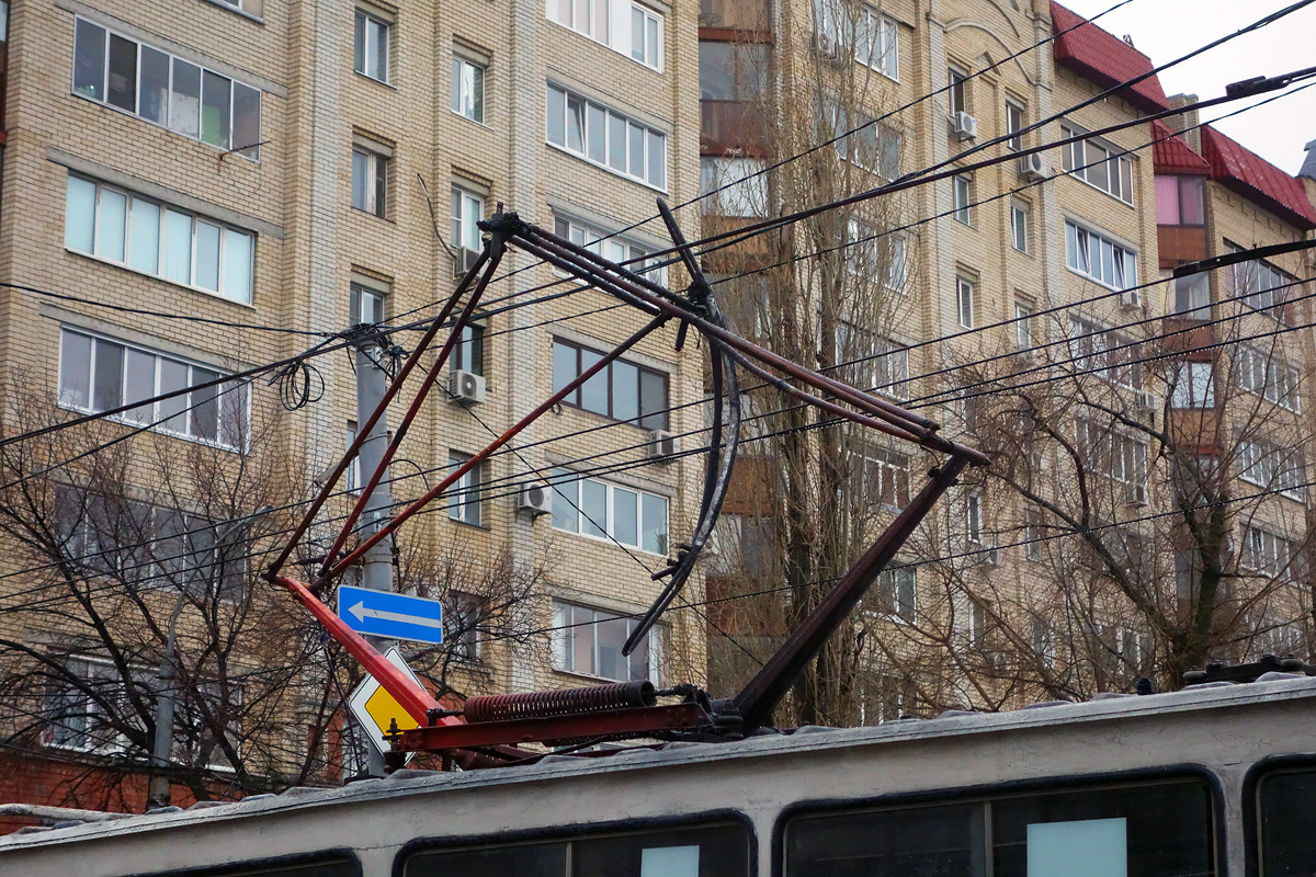 Saratov, 71-605 (KTM-5M3) Nr. 1236; Saratov — Accidents