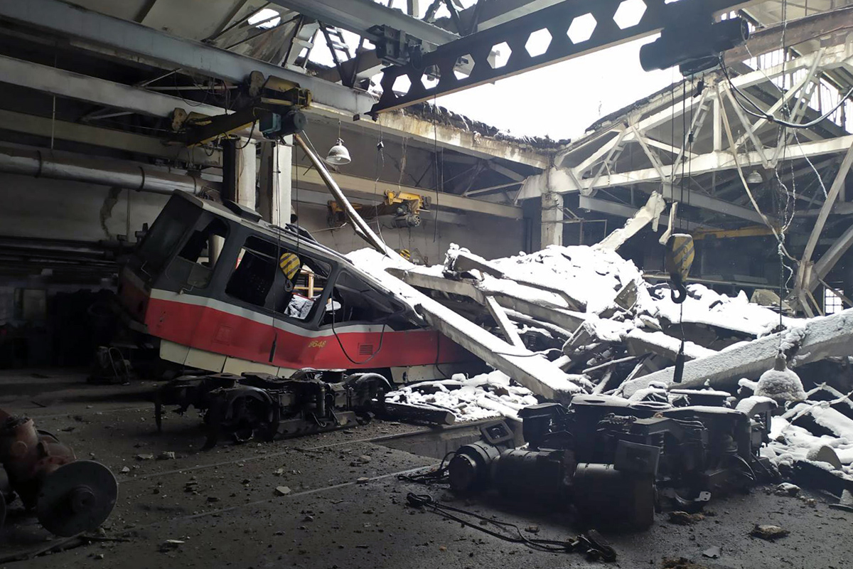 Харьков, Tatra T6A5 № (8648); Харьков — Последствия бомбардировок Салтовского трамвайного депо