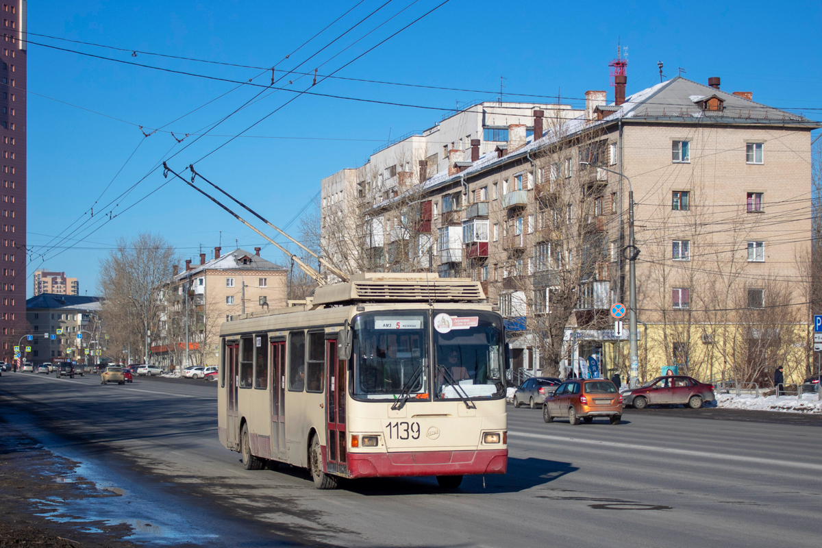 Челябинск, ЛиАЗ-5280 (ВЗТМ) № 1139