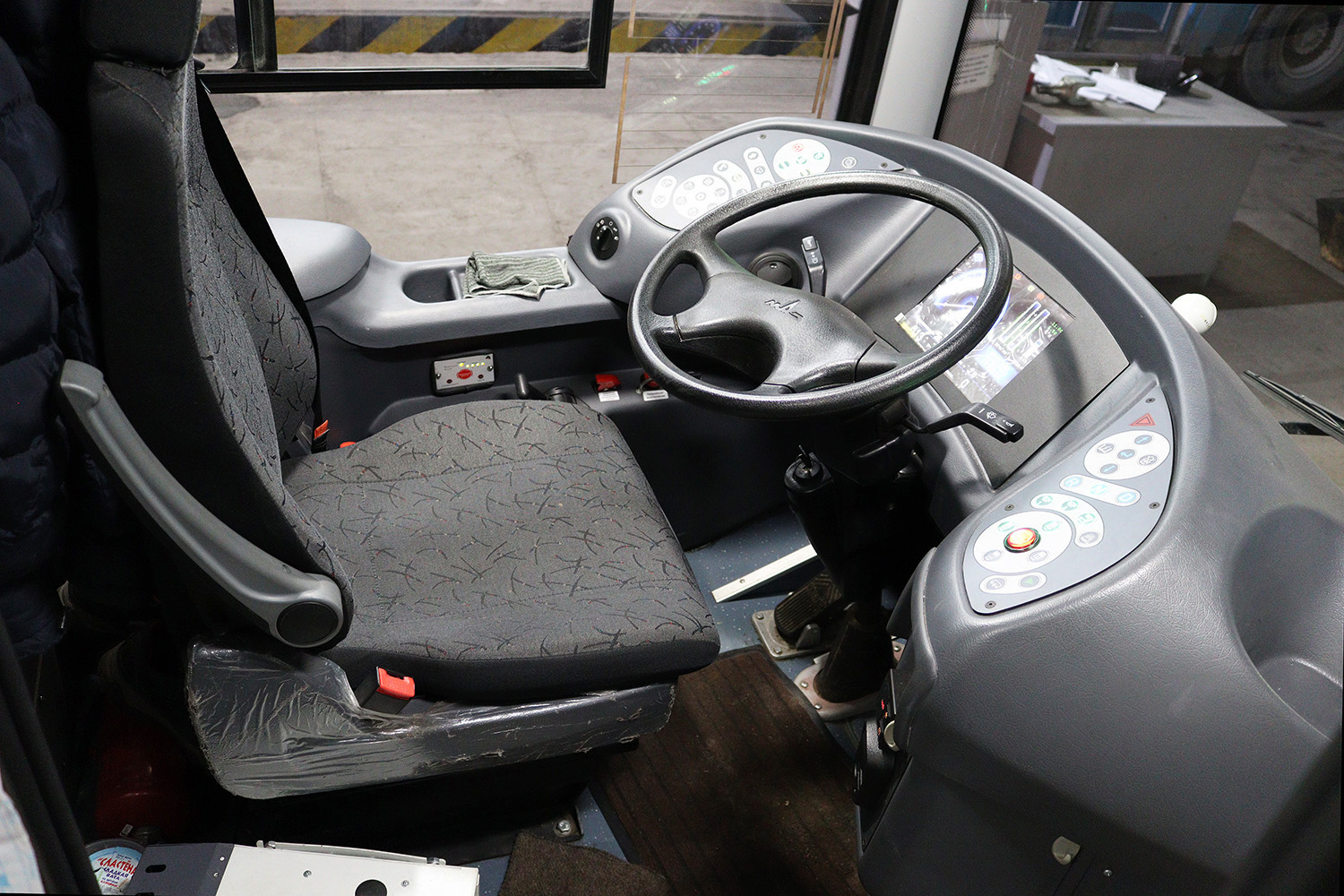 Новокузнецк, УТТЗ-6241.01 «Горожанин» № 047