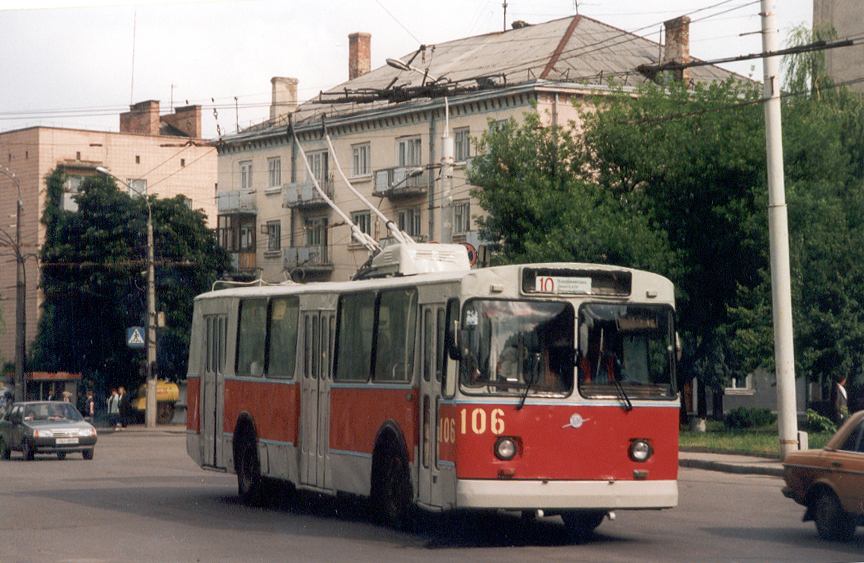 Luck, ZiU-682V č. 106; Luck — Retro photo