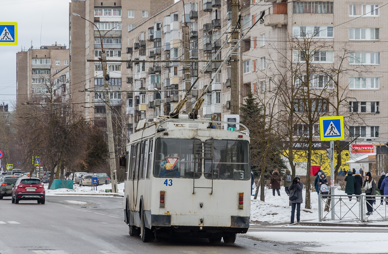 Великий Новгород, ЗиУ-682Г-016.03 № 43