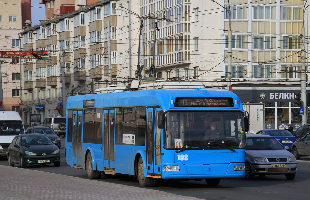 Витебск, БКМ 321 № 198