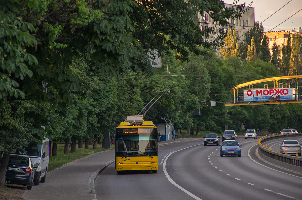 Kiiev, Bogdan Т90110 № 4325