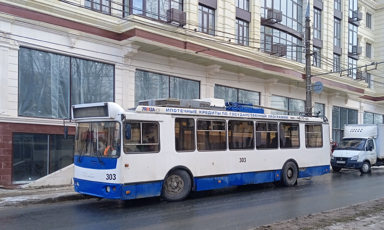 Владимир, ЗиУ-682Г-016.04 № 303