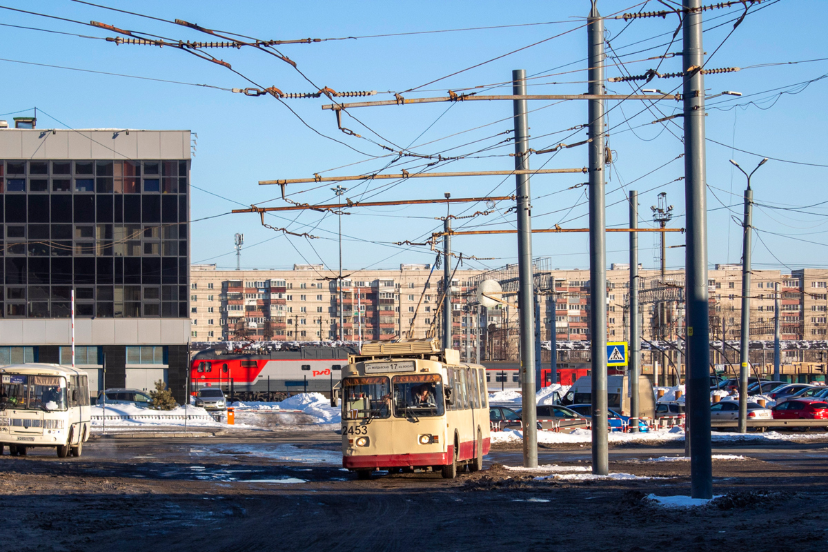 Челябинск, ЗиУ-682Г [Г00] № 2453