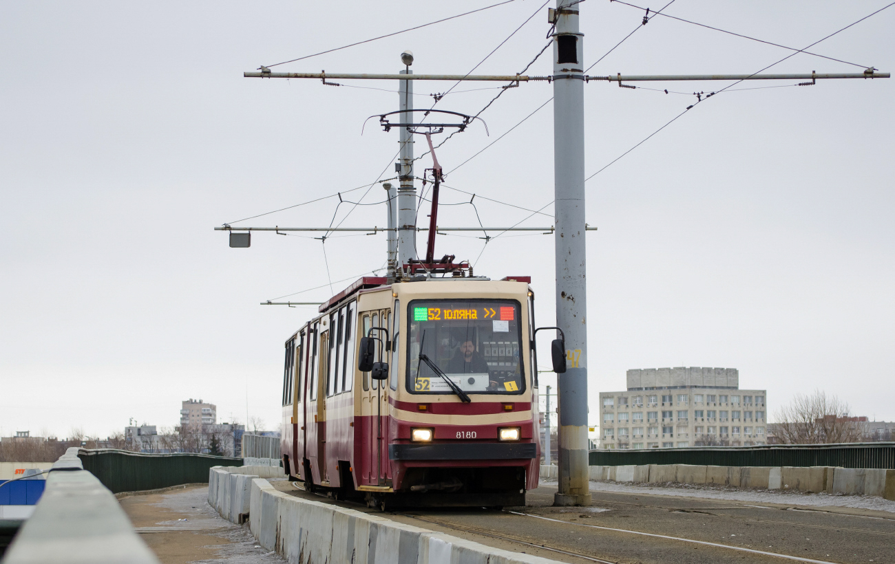 Санкт-Петербург, ЛВС-86К № 8180