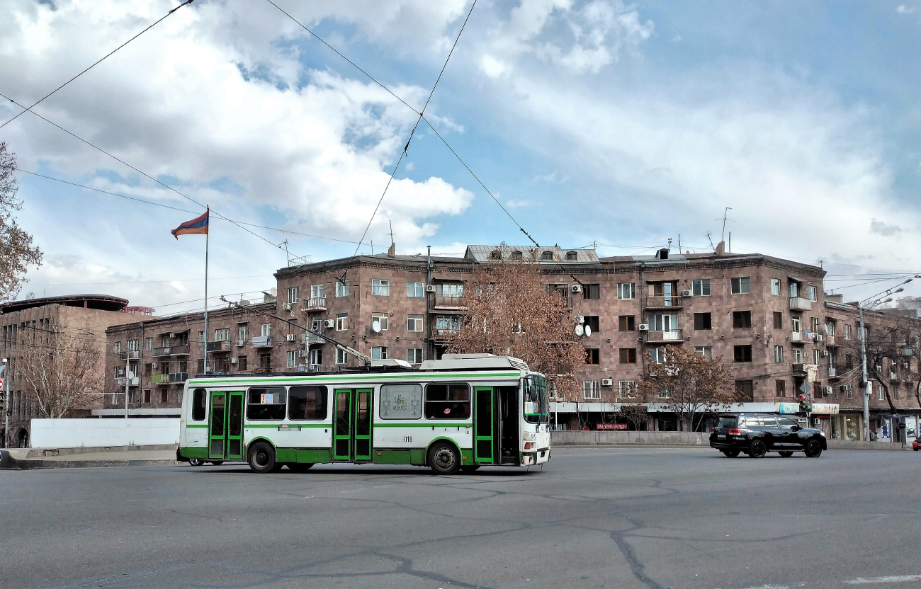 Jerevanas, LiAZ-5280 (VZTM) nr. 018
