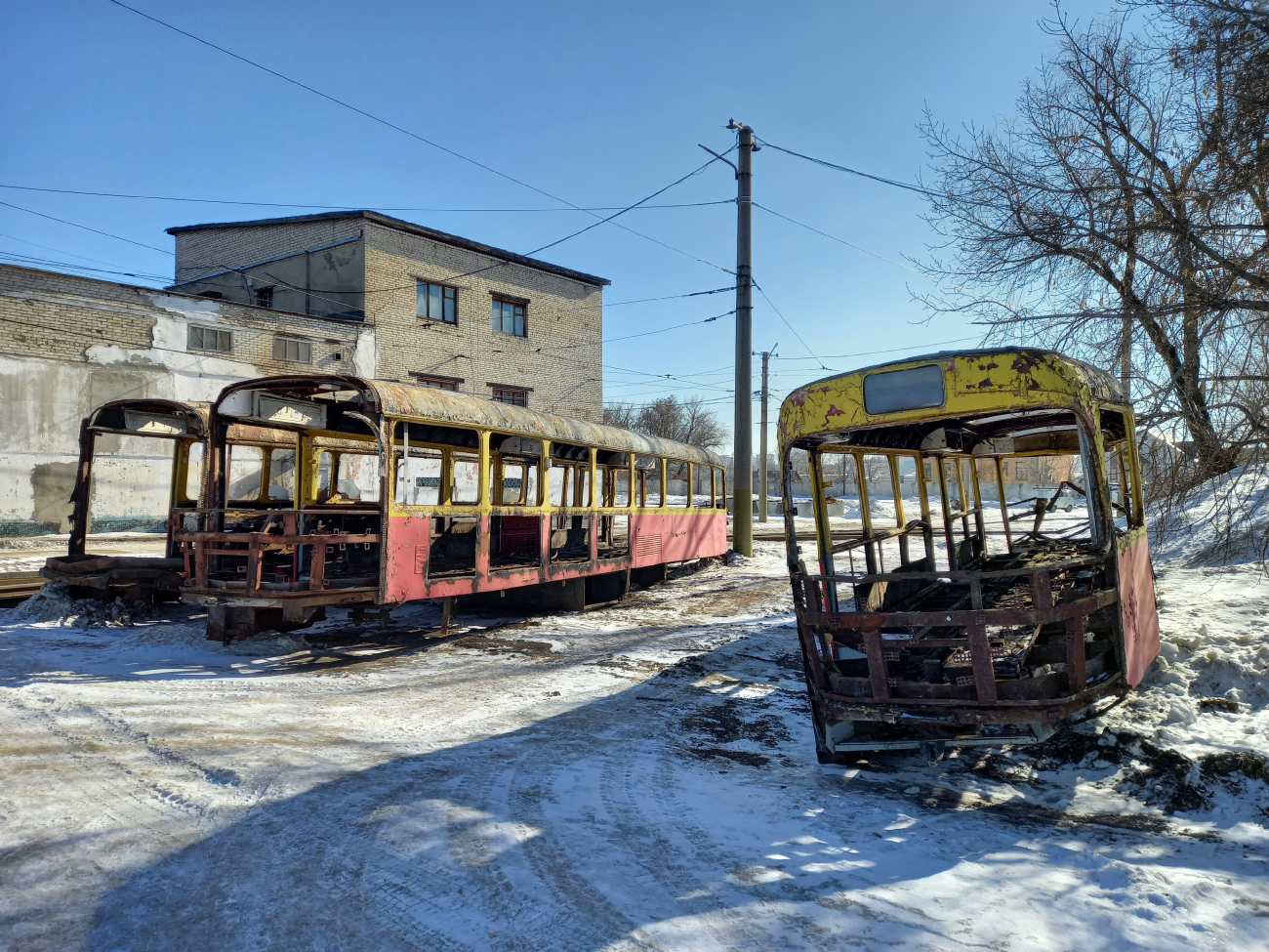 Барнаул, Tatra T3SU № 1144; Барнаул, Tatra T3SU № 1142