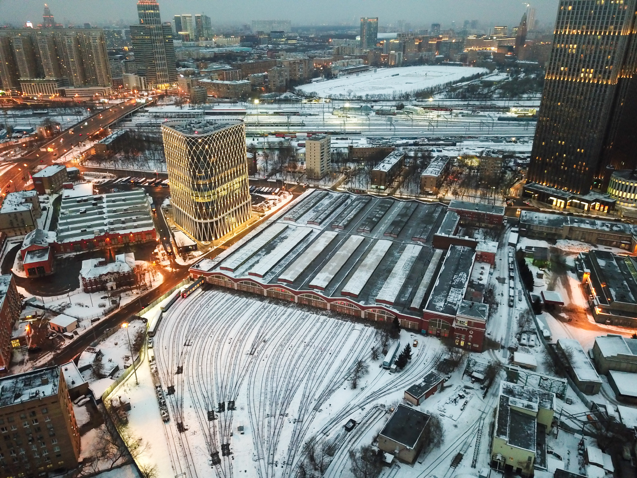 Москва — Метрополитен — [5] Кольцевая линия; Москва — Метрополитен — Подвижной состав — 81-775/776/777 «Москва-2020» и 81-775.2/776.2/777.2 «Москва-2024»
