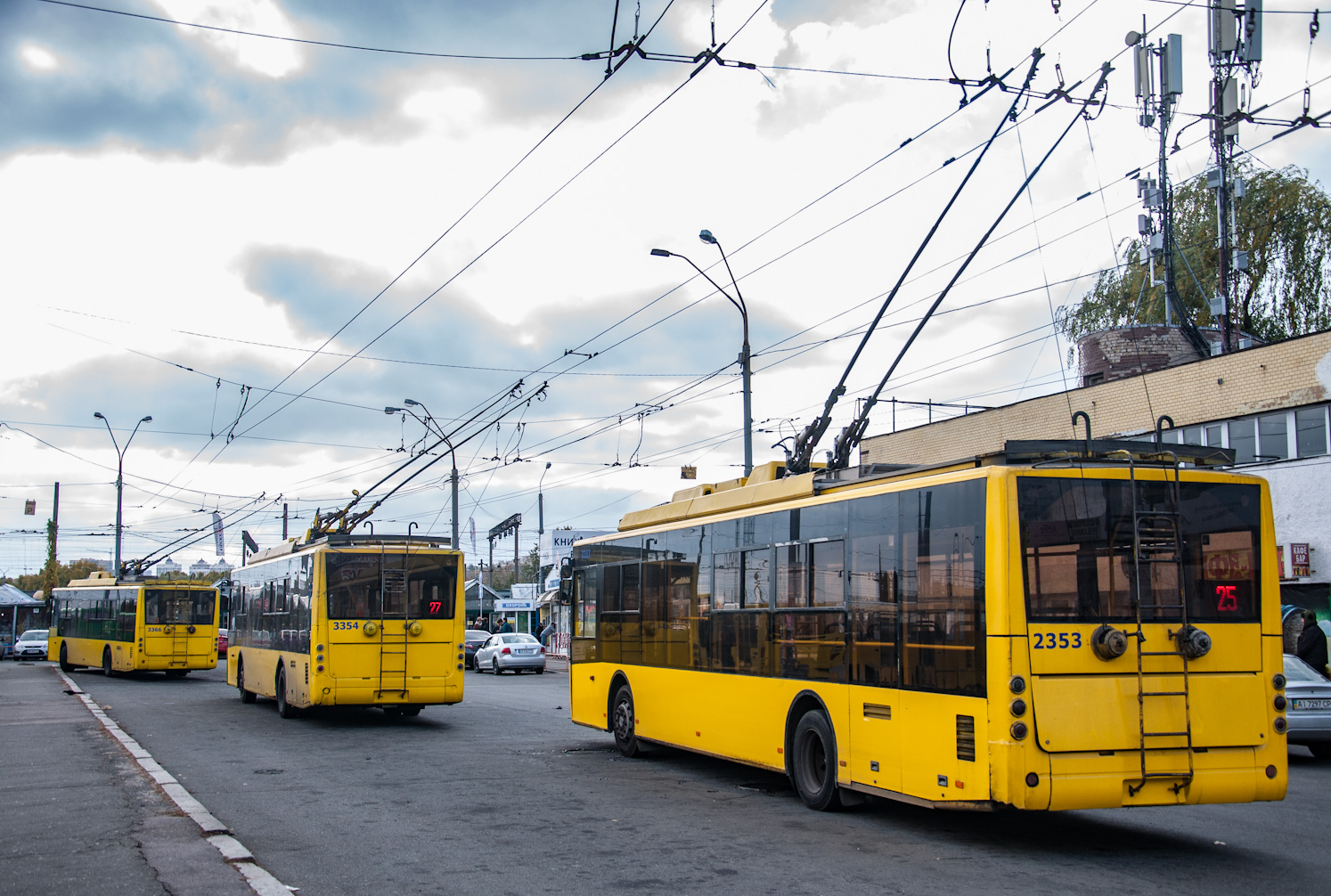 基辅, Bogdan T70110 # 3354; 基辅, Bogdan T70110 # 2353