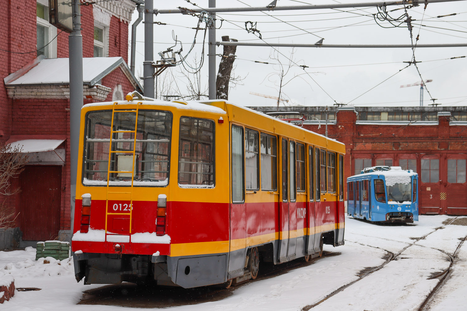 Москва, 71-608КМ № 0125