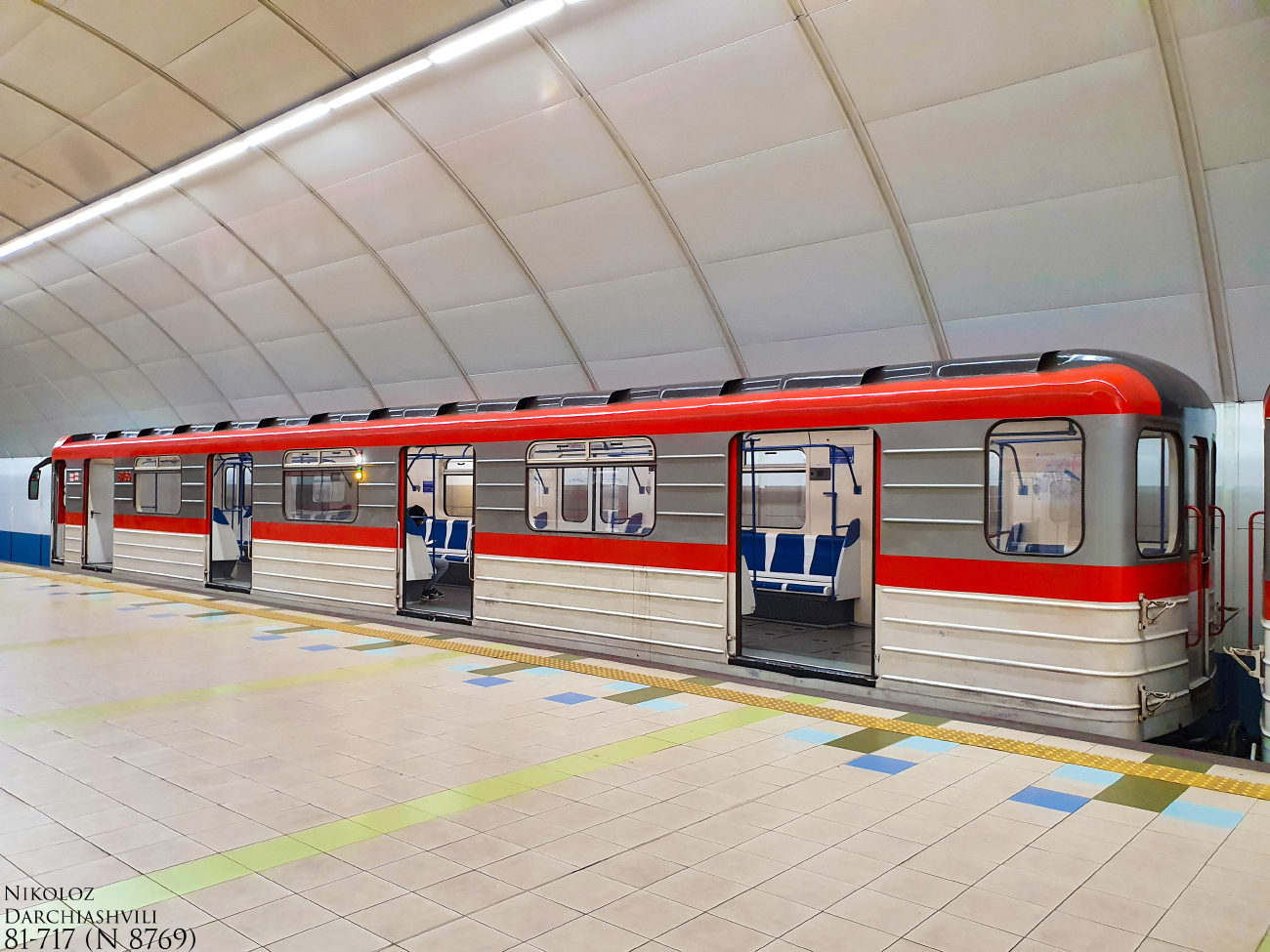 Тбилиси, 81-717M № 8769
