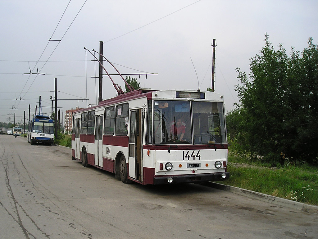 Мариуполь, Škoda 14Tr05 № 1444