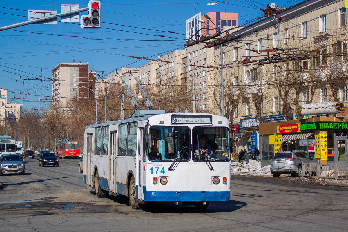 Екатеринбург, ЗиУ-682Г [Г00] № 174