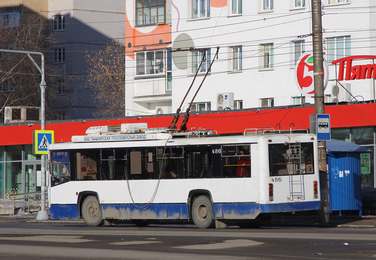 Киров, БТЗ-52764Р № 486