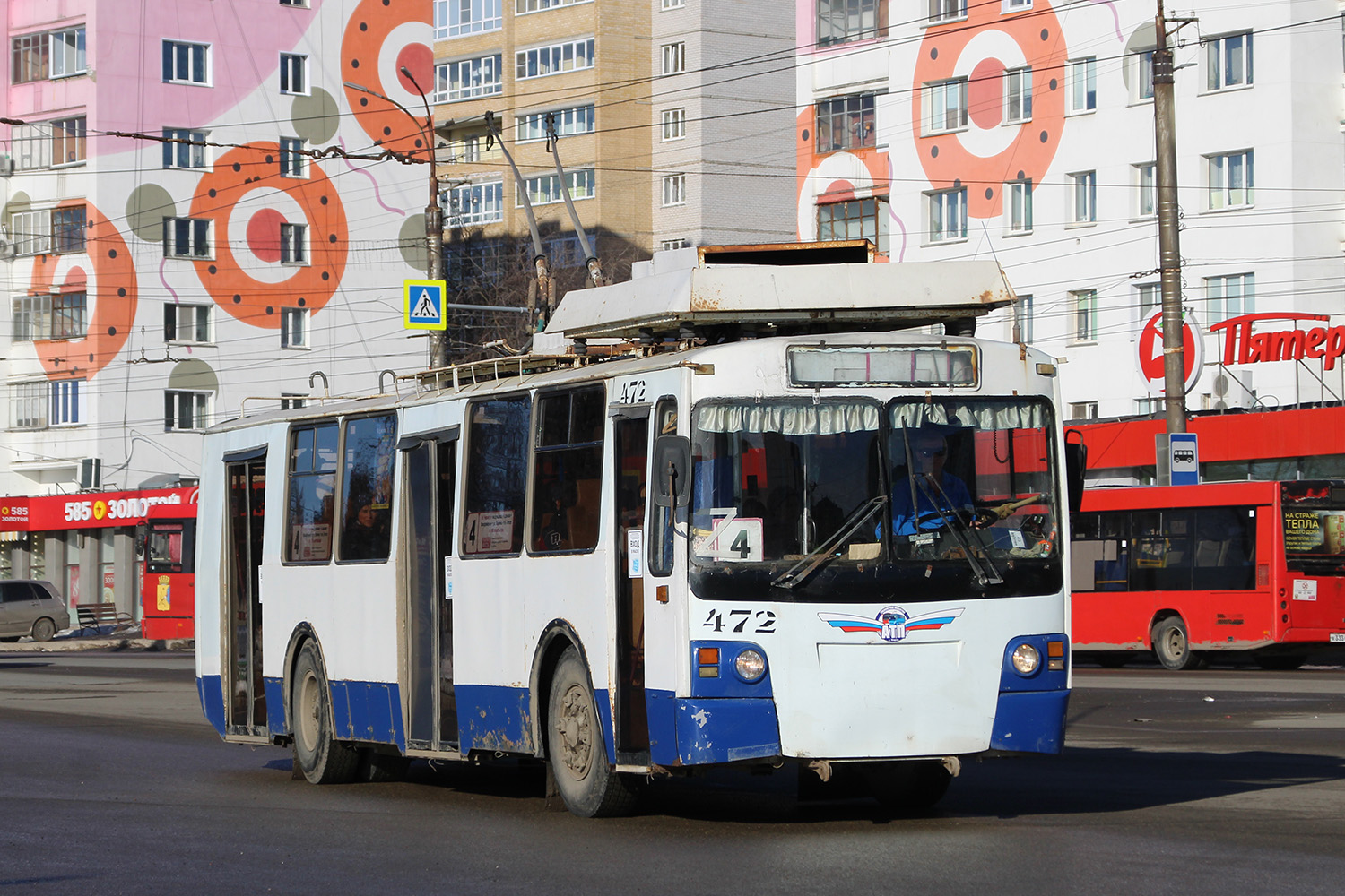 Киров, ЗиУ-682 КР Иваново № 472