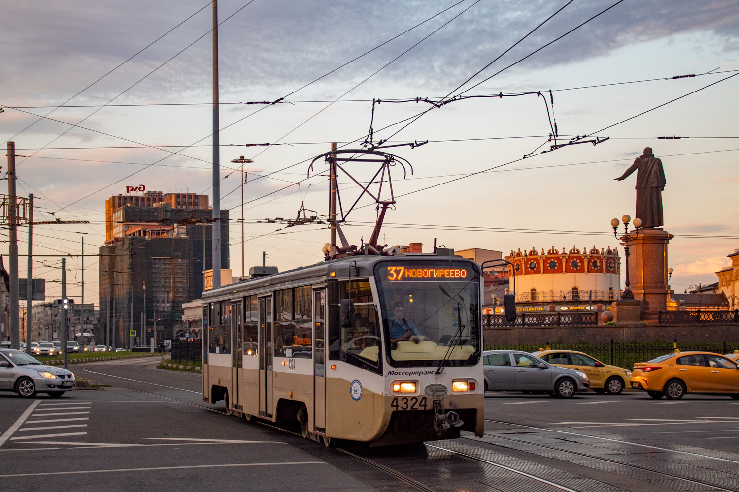 Москва, 71-619А-01 № 4324