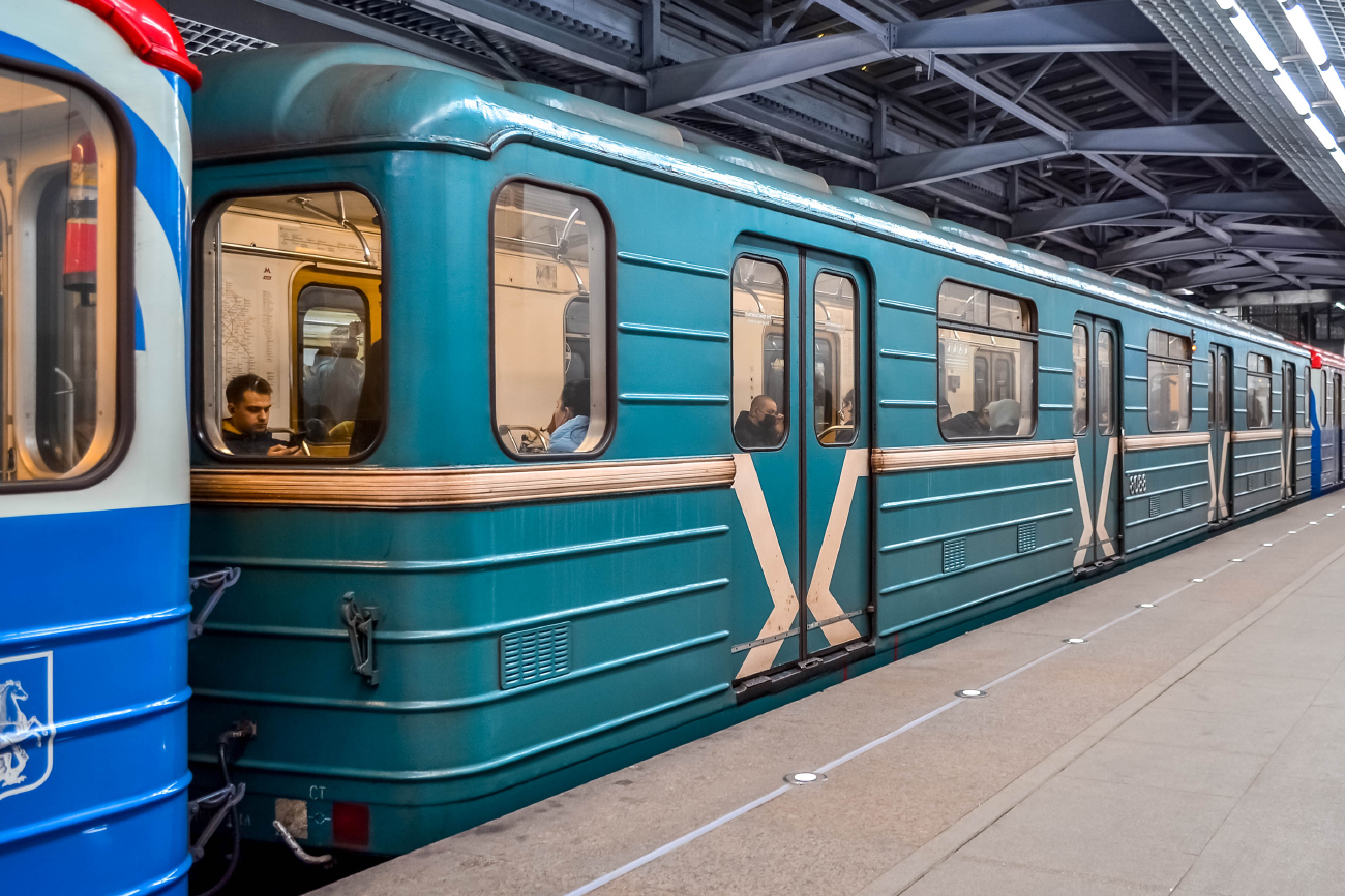 Moszkva, 81-714 (LVZ) — 8088