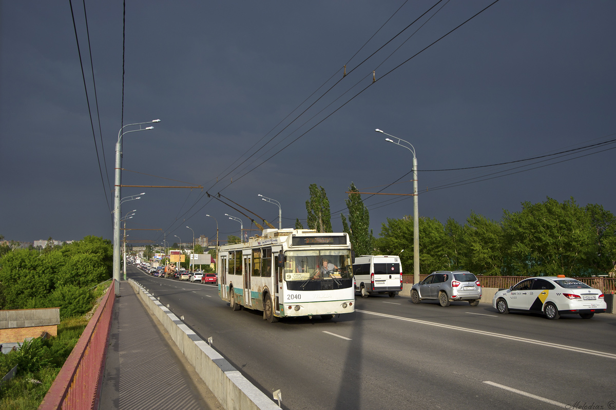 Пенза, ЗиУ-682Г-016.02 № 2040