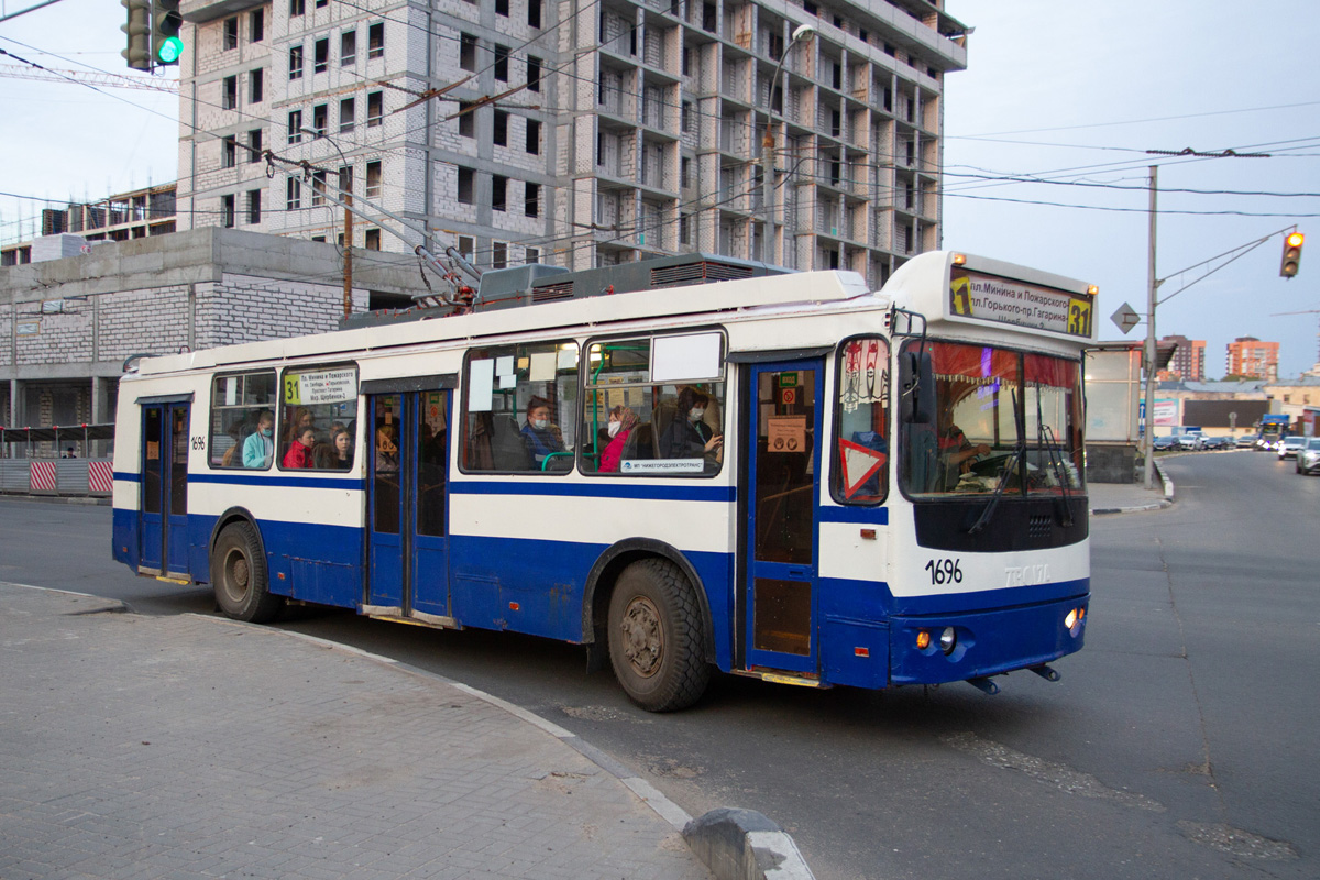 Нижний Новгород, ЗиУ-682Г-016.03 № 1696