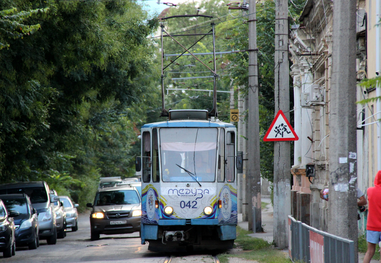 Евпатория, Tatra KT4SU № 042