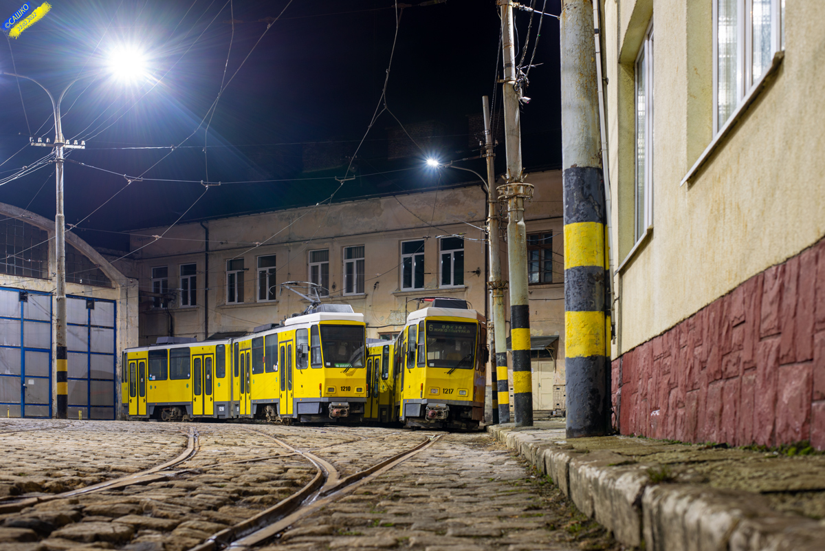 Lvov, Tatra KT4DM — 1210