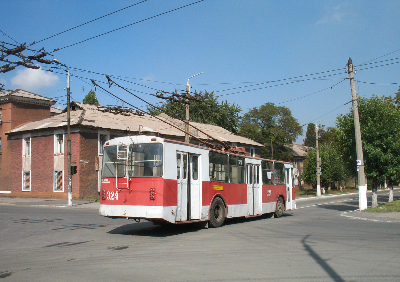 Алчевск, ЗиУ-682В [В00] № 324