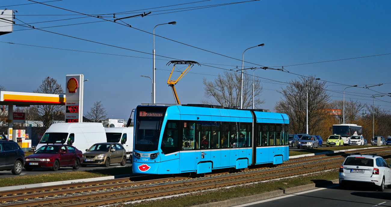 Острава, Stadler Tango NF2 № 1724