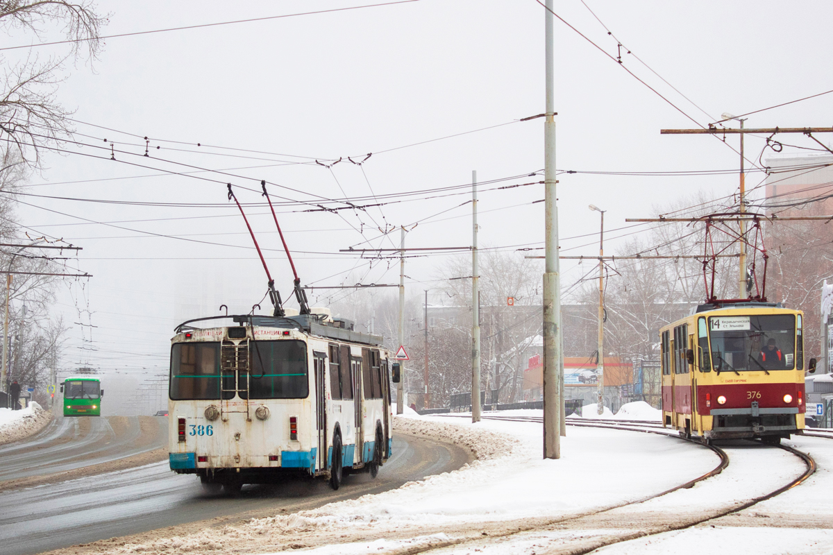 Екатеринбург, ЗиУ-682Г-016.03 № 386