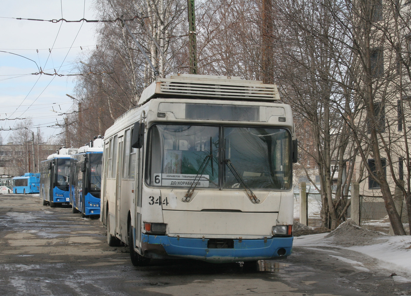 Petrozavodsk, LiAZ-5280 (VZTM) č. 344