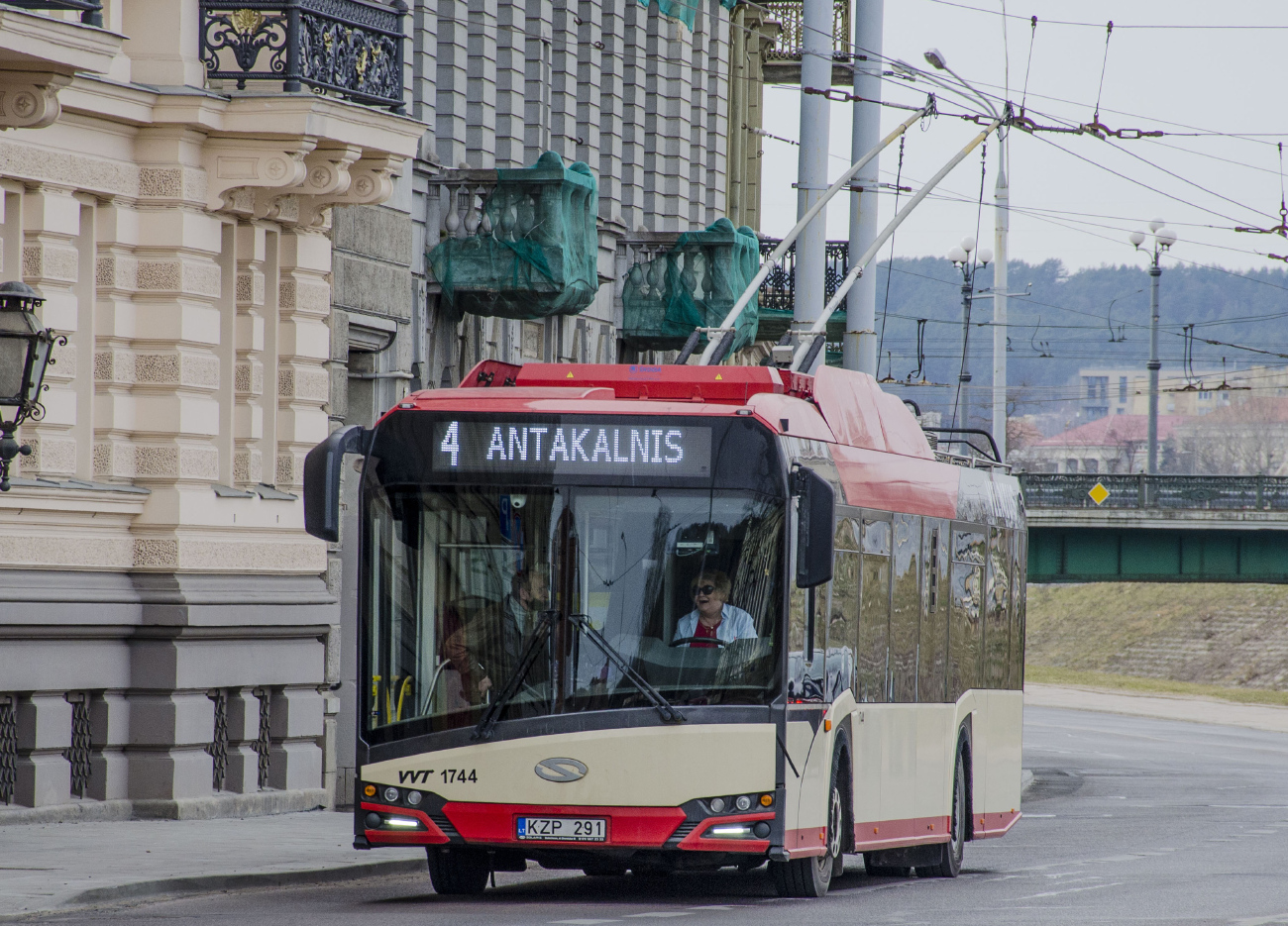 Vilnius, Solaris Trollino IV 12 Škoda # 1744