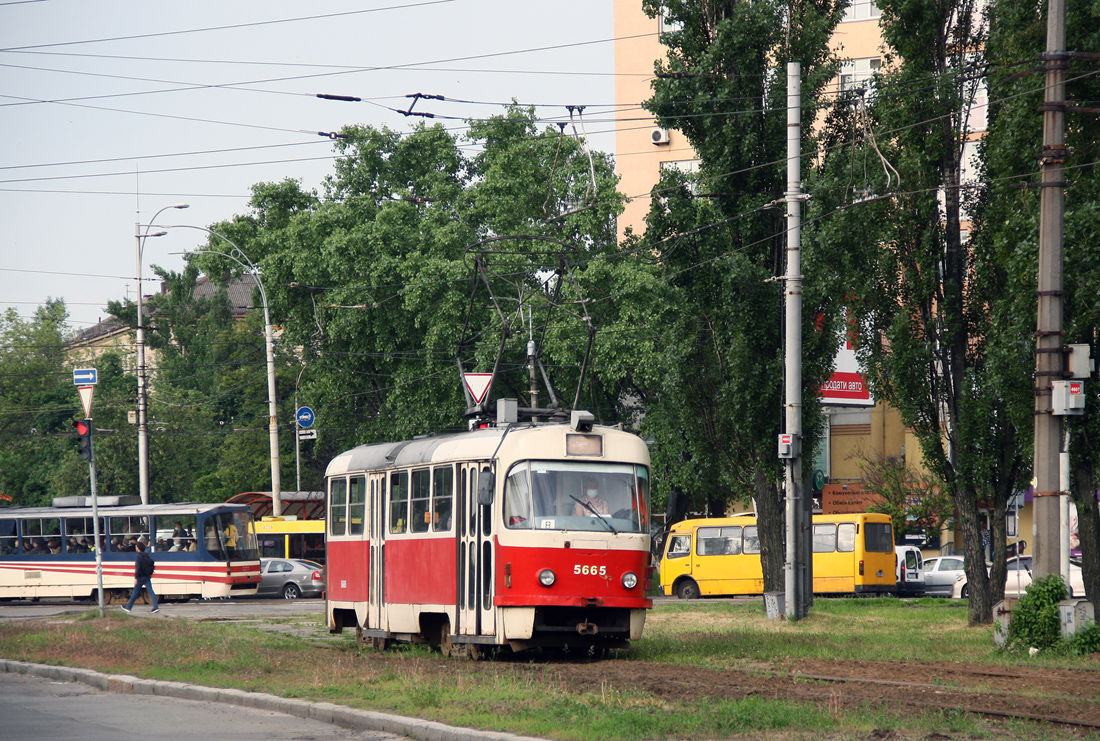 Киев, Tatra T3 № 5665
