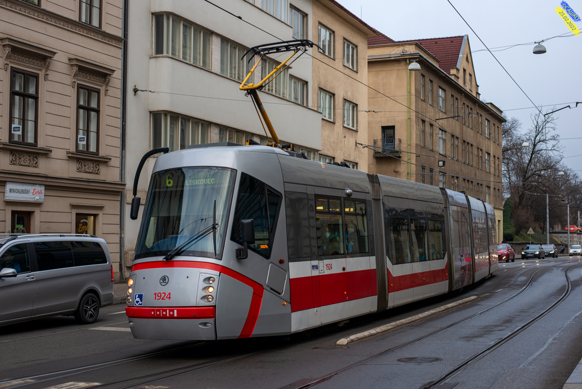 Брно, Škoda 13T Elektra № 1924