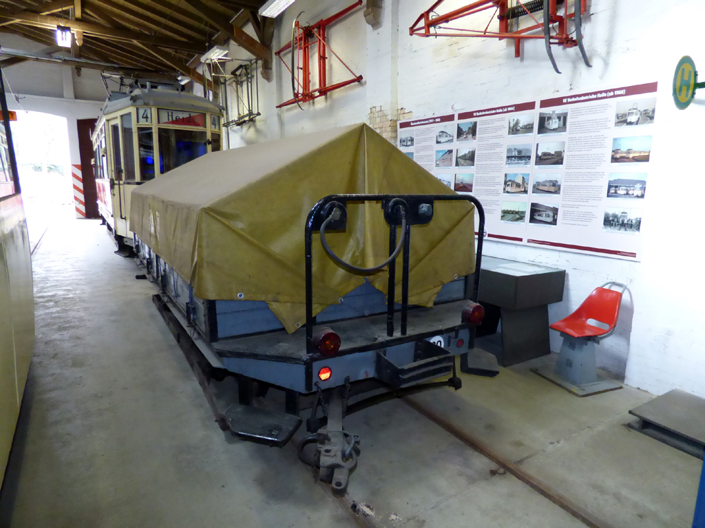 Halle, 2-axle trailer car Nr. 0022