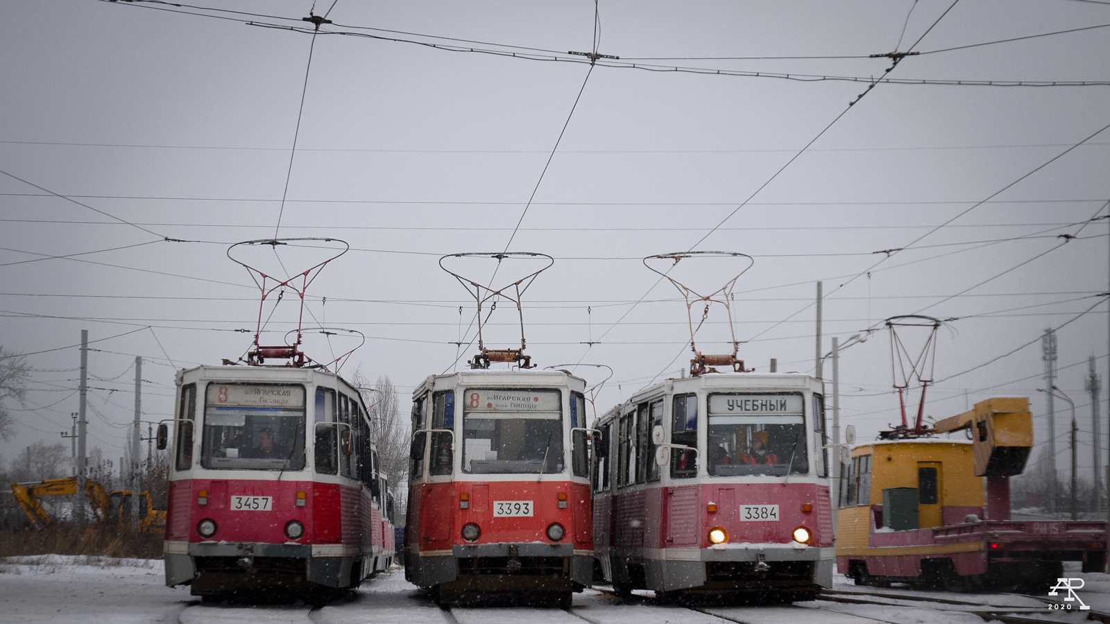 Нижний Новгород, 71-605 (КТМ-5М3) № 3457; Нижний Новгород, 71-605 (КТМ-5М3) № 3393; Нижний Новгород, 71-605 (КТМ-5М3) № 3384